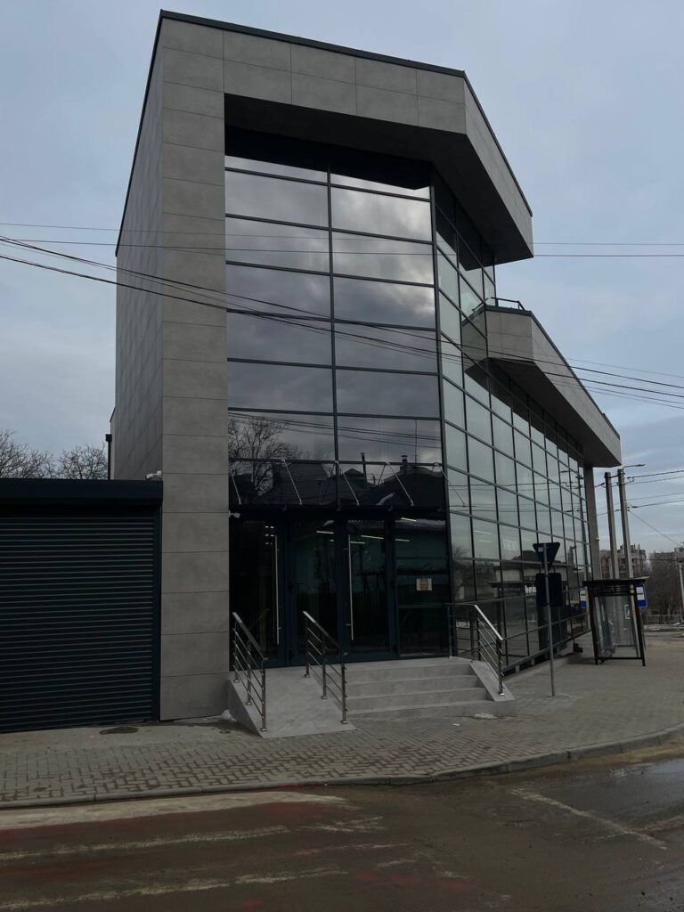 OBIECT COMERCIAL STĂUCENI
